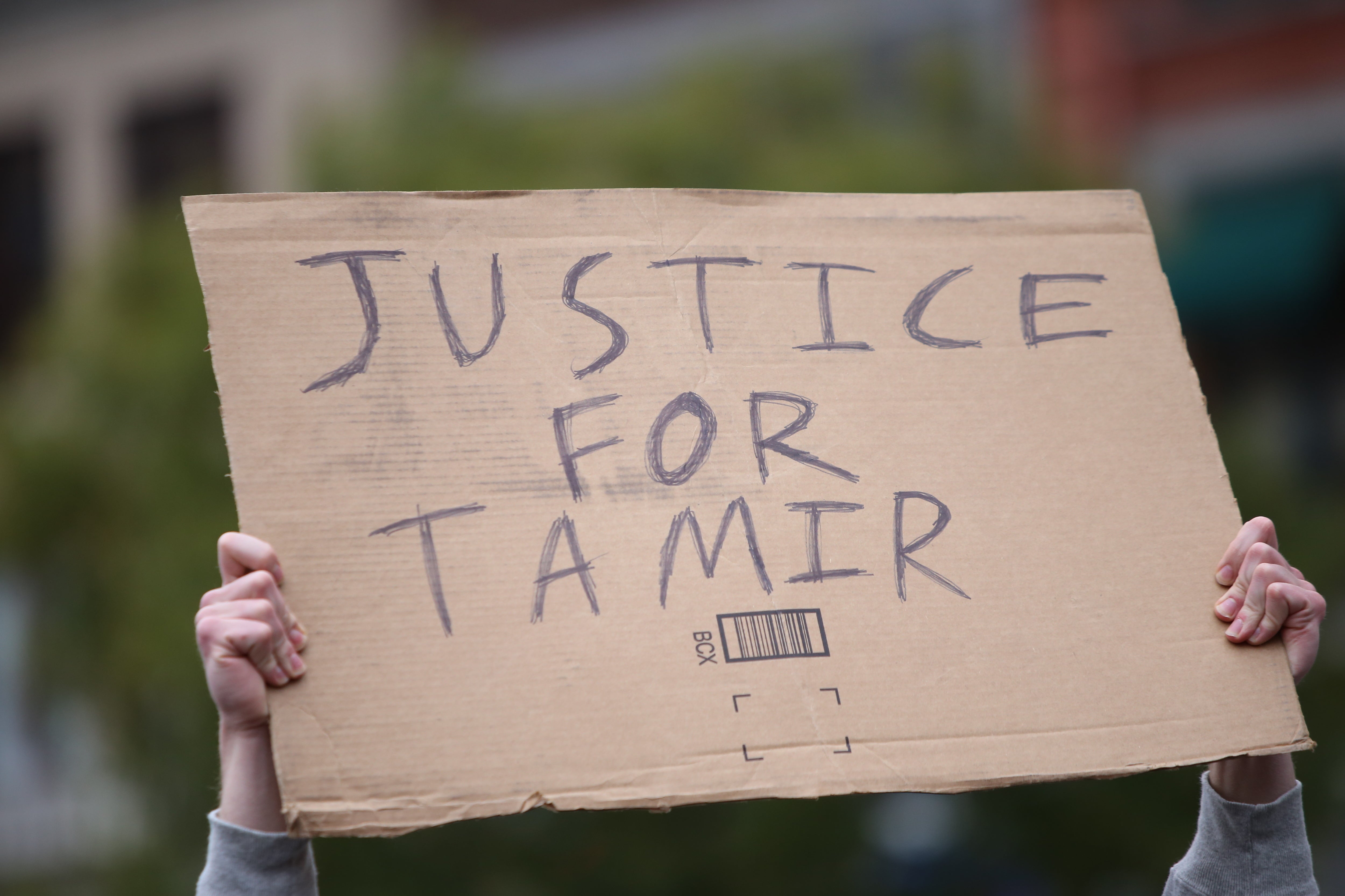 The 911 Dispatcher In Tamir Rice Case To Face Disciplinary Charges 

